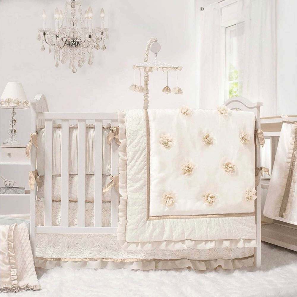 The Peanutshell Juliet 4 piece crib set
